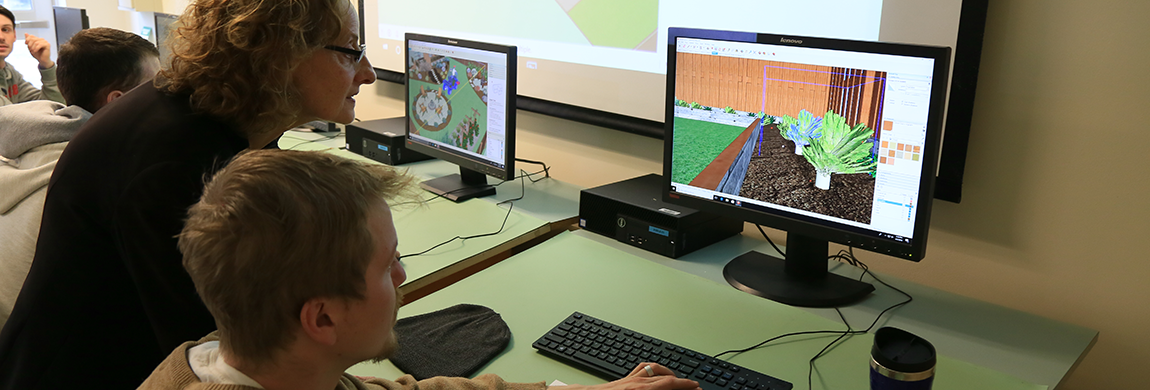 Students designing a landscape on the computer