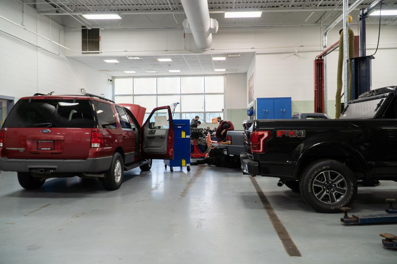 Ford vehicles are used in the lab to deliver the technical content and training for the Ford ASSET Program.
